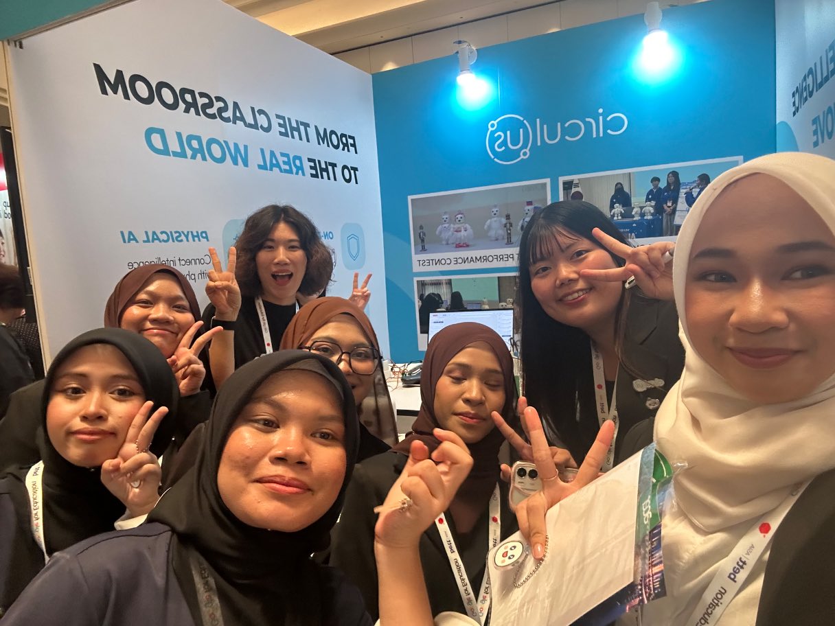Foto pengalaman di Bett Asia